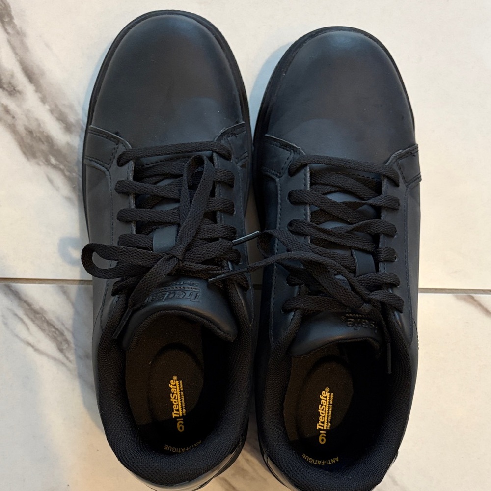 Women's Black Lace-Up Comfortable Sneakers